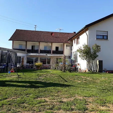 Monteurzimmer Im Schwabenland 宾馆 Donzdorf
