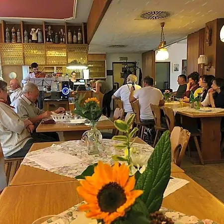 Fogadó Monteurzimmer Im Schwabenland *